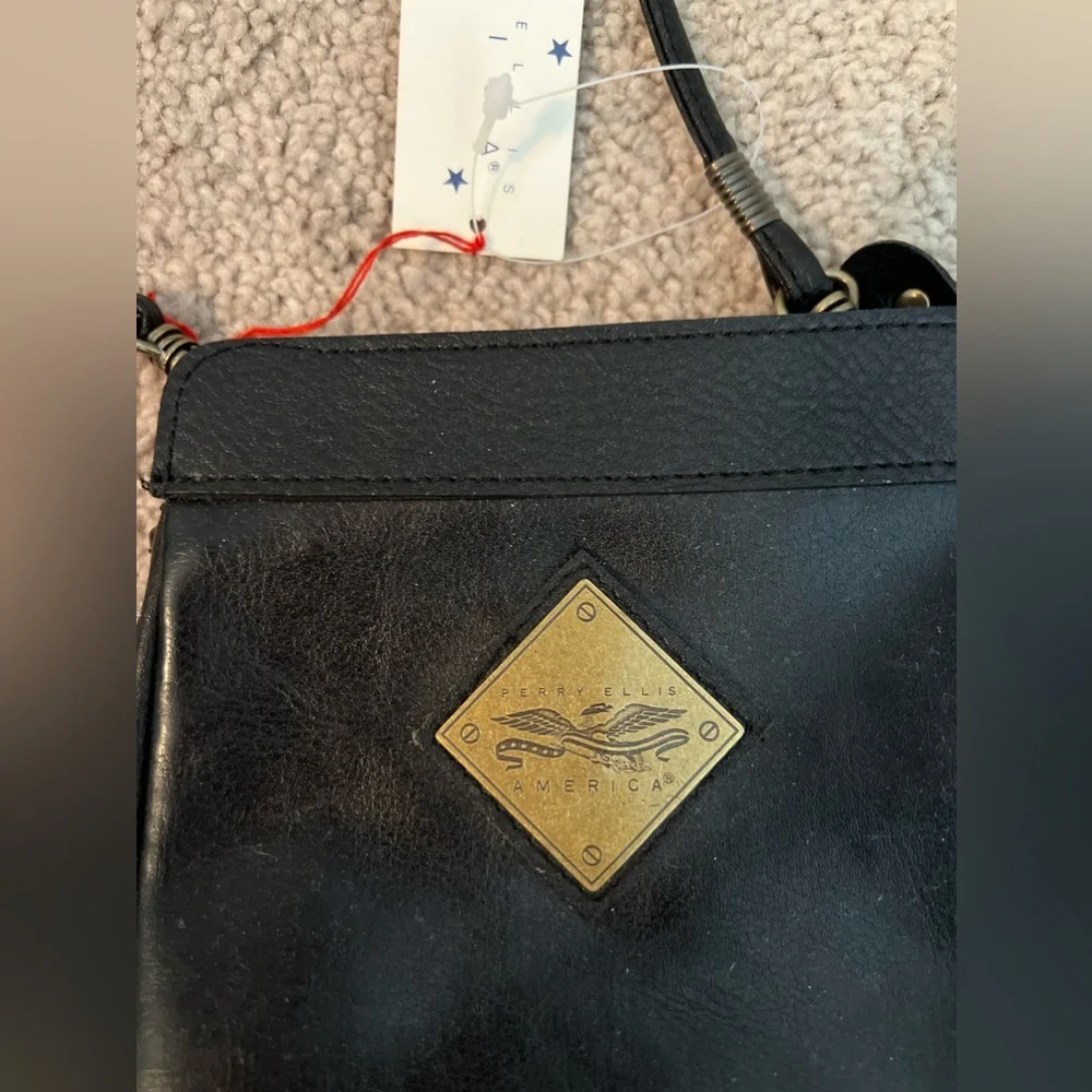 Perry Ellis Black Leather Crossbody Bag Vintage Small Shoulder Purse - Picture 6 of 6
